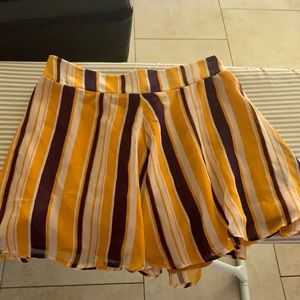 Purple-n- yellow skort